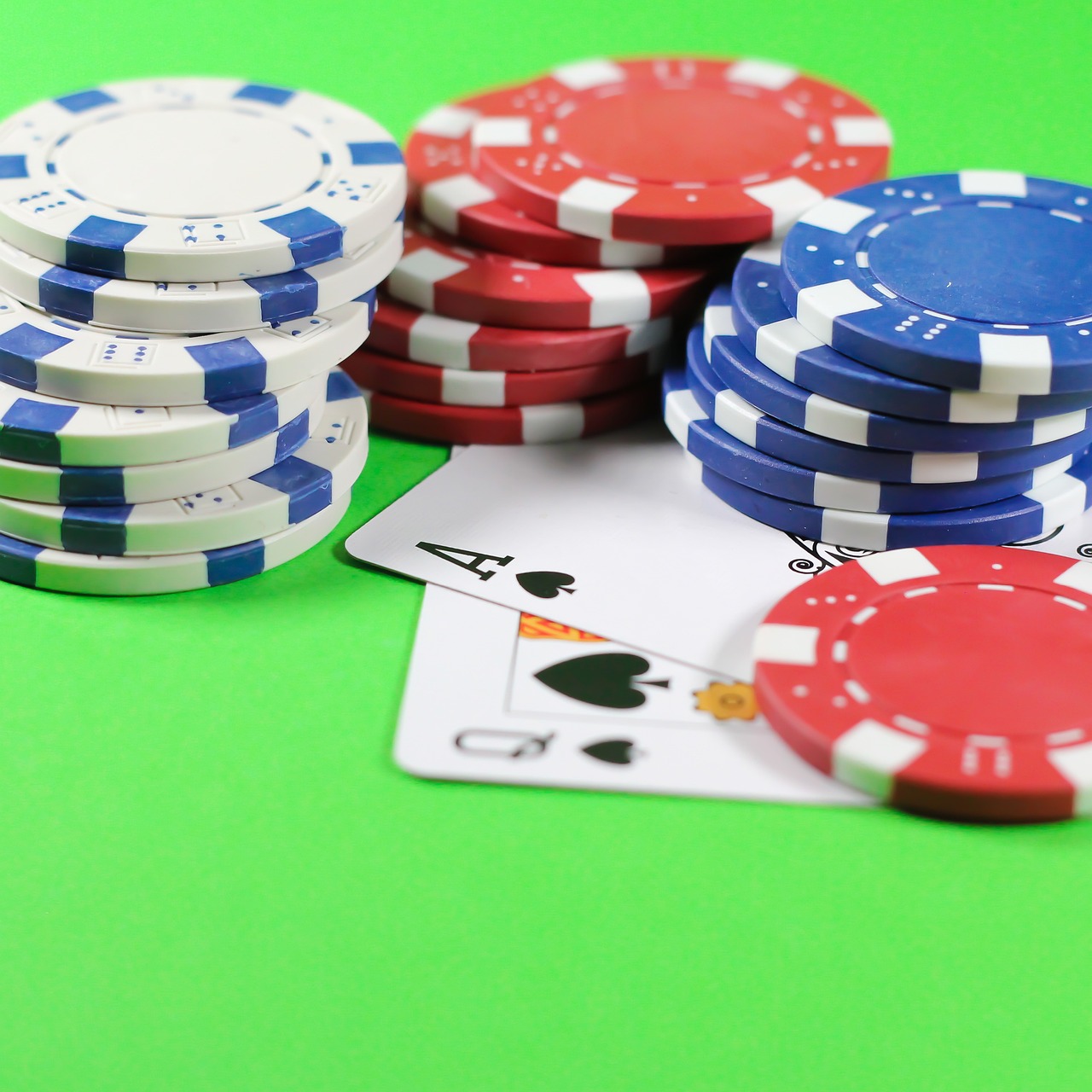 How to Play Baccarat Online: 2026 Guide